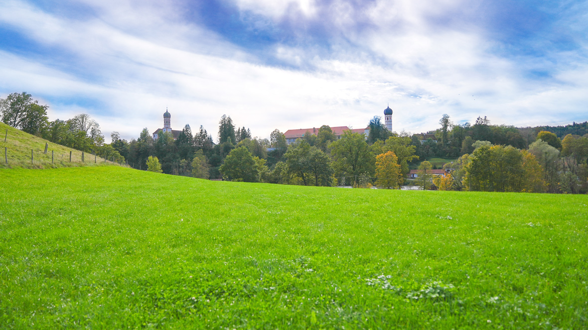 Das Kreisbildungswerk Bad Tölz-Wolfratshausen in wunderschöner Landschaft in Eurasburg
